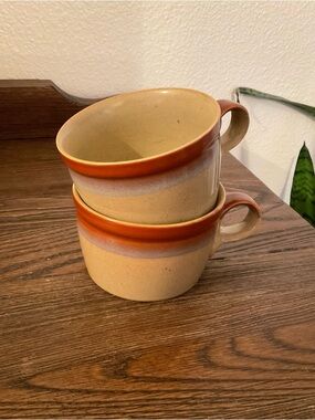 Mikasa Potters Art set of cups.Country Cabin pattern designed by Ben Seibel.